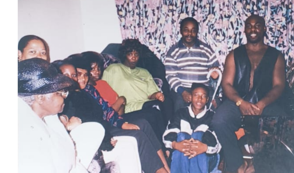 Familly at Lea Hall Road Stechford Brimingham 1997 when mom passed